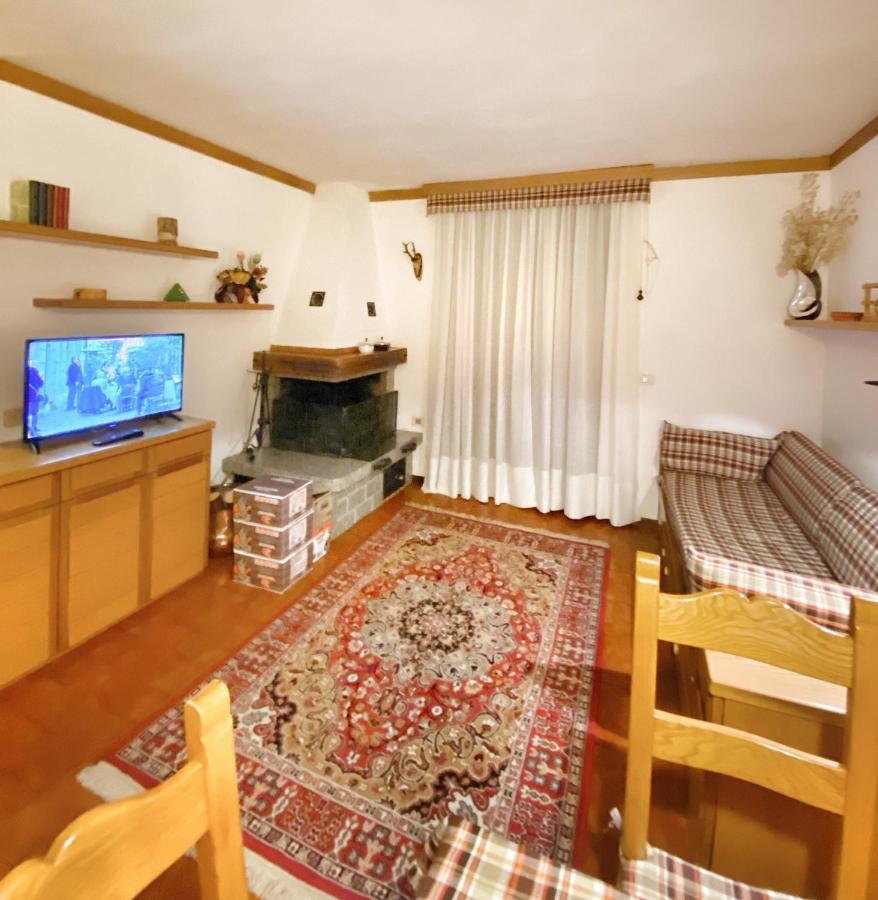 Apartament Trilocale Accogliente Con Camino A Pochi Minuti Da Madonna Di Campiglio Spiazzo  Zewnętrze zdjęcie