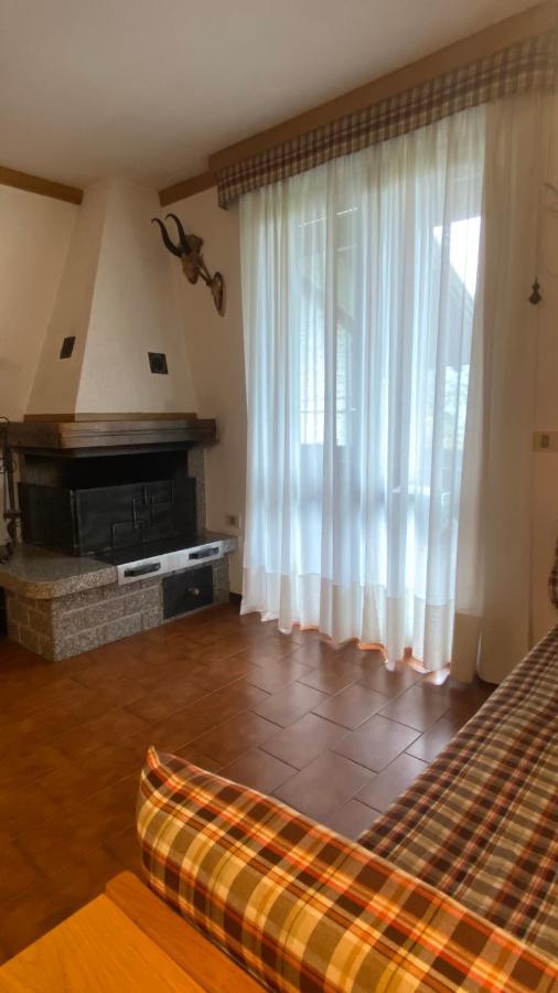 Apartament Trilocale Accogliente Con Camino A Pochi Minuti Da Madonna Di Campiglio Spiazzo  Zewnętrze zdjęcie